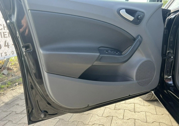 Seat Ibiza cena 19900 przebieg: 183000, rok produkcji 2010 z Mikołajki małe 379